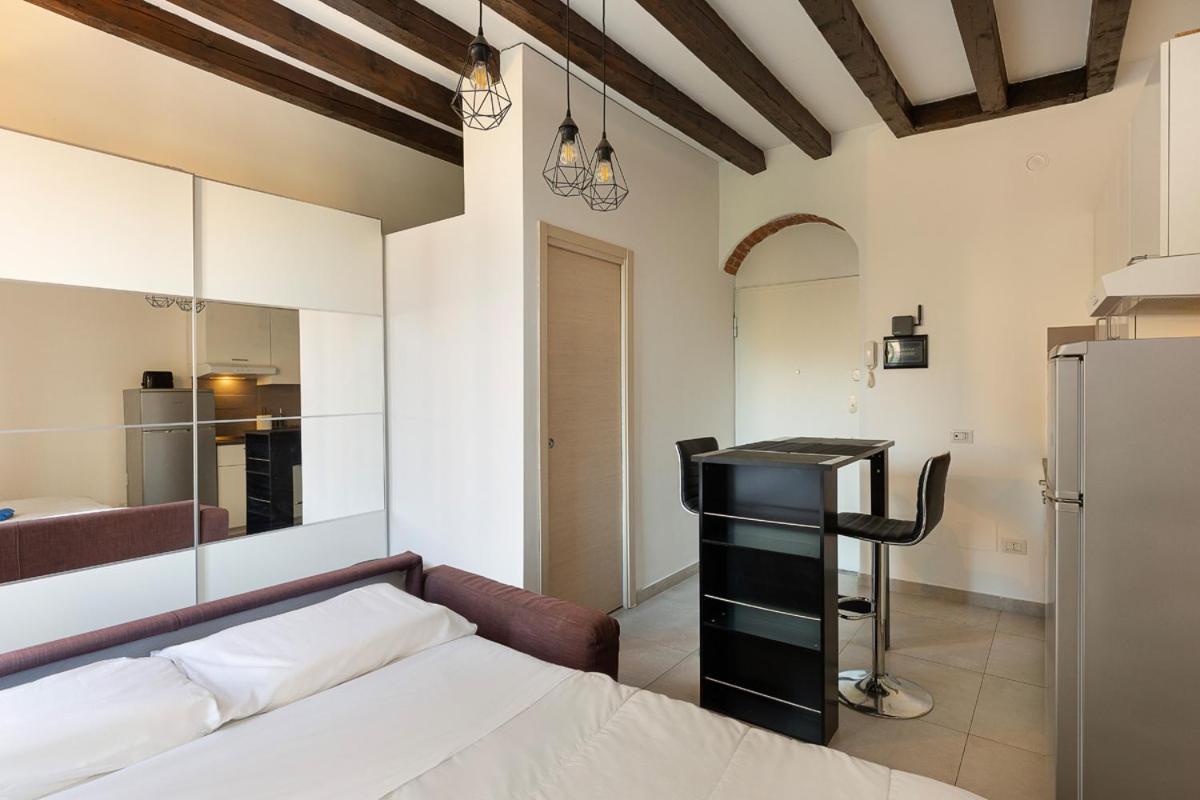 Апартаменты Superb Loft NavigliComfy&Relax Милан Экстерьер фото